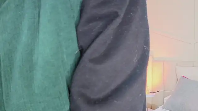 Eyes moon  online show from March 3, 2026, 3:23 am