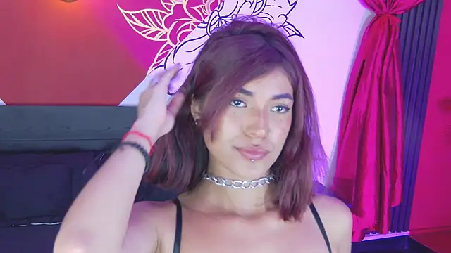 katie rougee  online show from April 15, 2026, 7:43 pm