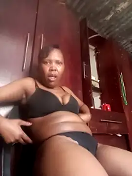 lovemore29 online show from March 26, 2026, 11:27 am