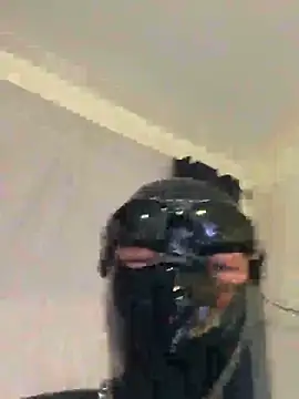 RubberGummi online show from April 15, 2026, 6:48 pm