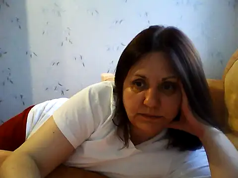 Snapshot of LockyCharm111 chatting on June 23, 2026, 5:33 pm LockyCharm111 online show from June 23, 2026, 5:33 pm
