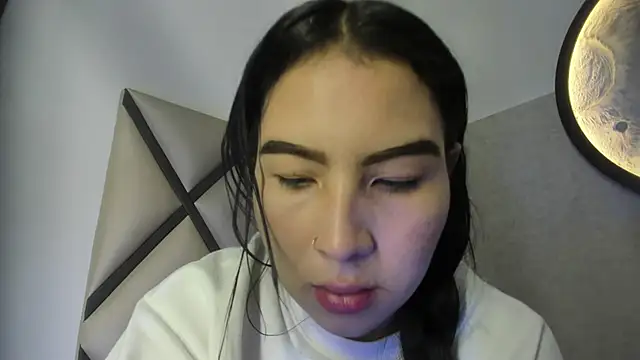 dulce 34 online show from May 15, 2026, 11:28 am