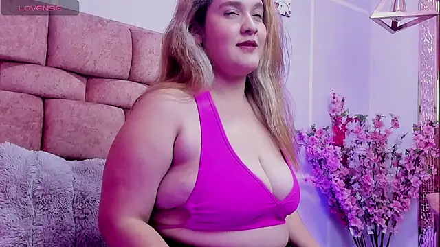 CurvaDorada noa online show from March 5, 2026, 6:59 pm