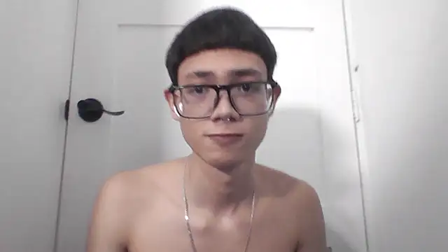 Snapshot of Santi_Princex chatting on February 26, 2026, 2:32 am Santi Princex online show from February 26, 2026, 2:32 am