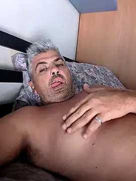 raysexy81 online show from July 12, 2026, 3:36 pm