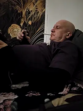 sk8brd snwbrd no snitch online show from February 25, 2026, 6:28 pm