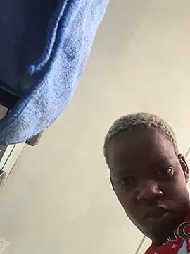 Snapshot of collenP chatting on March 3, 2026, 10:10 am collenP online show from March 3, 2026, 10:10 am