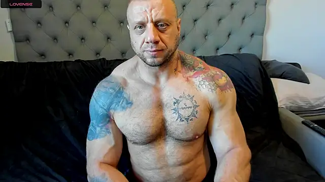 Snapshot of Samson_Legend chatting on June 20, 2026, 10:40 am Samson Legend online show from June 20, 2026, 10:40 am