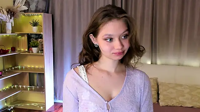 HolliBillig online show from April 15, 2026, 7:58 pm