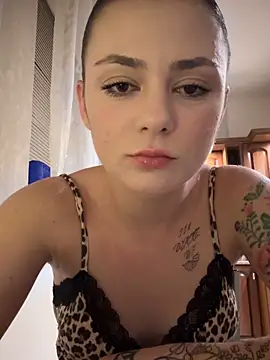 Snapshot of alwayshornyvivi chatting on February 11, 2026, 9:09 pm alwayshornyvivi online show from February 11, 2026, 9:09 pm