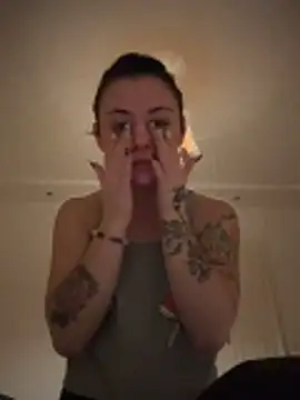 Snapshot of alwayshornyvivi chatting on February 20, 2026, 7:14 pm alwayshornyvivi online show from February 20, 2026, 7:14 pm