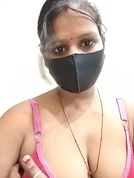 Snapshot of ankita077 chatting on June 22, 2026, 3:25 am ankita077 online show from June 22, 2026, 3:25 am