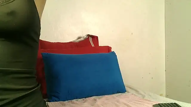 Snapshot of Mabelle_Eveline chatting on July 6, 2026, 6:43 pm Mabelle Eveline online show from July 6, 2026, 6:43 pm