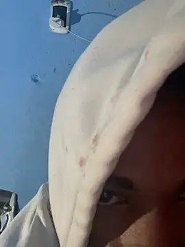 Snapshot of mondacuo3000 chatting on February 18, 2026, 9:16 am mondacuo3000 online show from February 18, 2026, 9:16 am