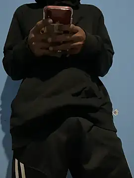 Snapshot of mondacuo3000 chatting on February 22, 2026, 12:58 pm mondacuo3000 online show from February 22, 2026, 12:58 pm