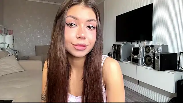 You Club Winx online show from April 9, 2026, 7:14 am