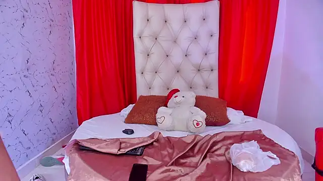 aixa 06 online show from March 25, 2026, 7:42 pm