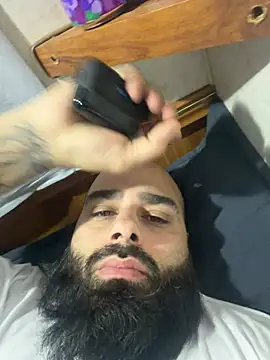 Snapshot of Mandingojay9 chatting on February 10, 2026, 8:57 pm Mandingojay9 online show from February 10, 2026, 8:57 pm