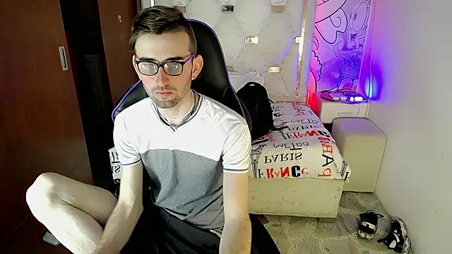 Top and bottom online show from March 14, 2026, 8:36 pm