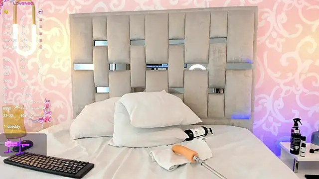 Alanna-Rose online show from March 29, 2026, 8:42 pm