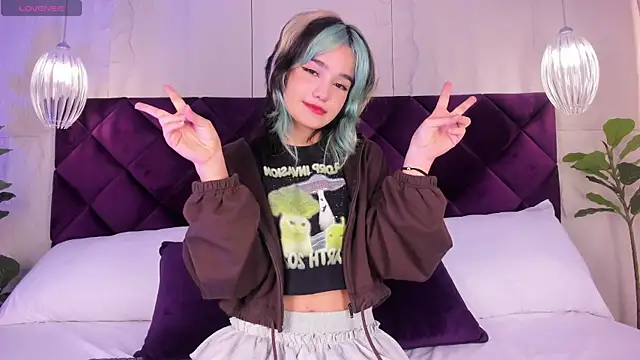 KittyLyne  online show from July 9, 2026, 12:20 pm
