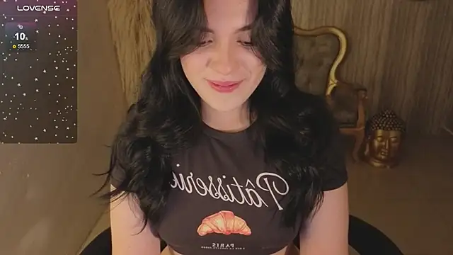 Snapshot of caroline_1s chatting on April 8, 2026, 3:06 am caroline 1s online show from April 8, 2026, 3:06 am