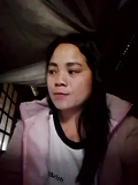 Snapshot of molly-xx chatting on February 20, 2026, 8:38 am molly-xx online show from February 20, 2026, 8:38 am