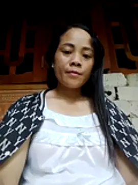 Snapshot of molly-xx chatting on July 10, 2026, 11:40 pm molly-xx online show from July 10, 2026, 11:40 pm