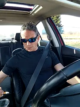 ShadowLove85 online show from April 15, 2026, 12:56 pm