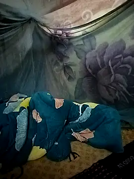 luna-rosax online show from February 19, 2026, 12:06 am