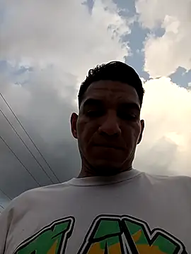 Morboso19cm online show from April 19, 2026, 10:34 pm