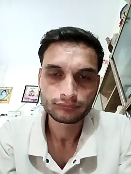 Snapshot of Beinghorny83 chatting on February 20, 2026, 3:58 am Beinghorny83 online show from February 20, 2026, 3:58 am