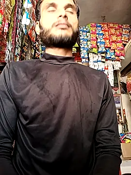 Beinghorny83 online show from March 19, 2026, 5:22 am