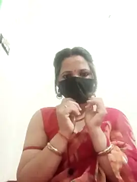 Snapshot of karishma_Bhabhi chatting on April 10, 2026, 4:44 pm karishma Bhabhi online show from April 10, 2026, 4:44 pm