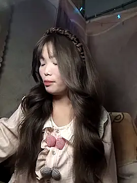 Girl-crazy1 online show from March 12, 2026, 3:45 am