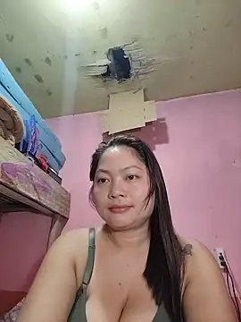 sweety pie18 online show from February 25, 2026, 12:31 am