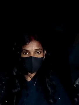 Snapshot of Desi_Couple_P chatting on February 19, 2026, 1:23 am Desi Couple P online show from February 19, 2026, 1:23 am