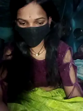 Desi Couple P online show from April 15, 2026, 1:01 am