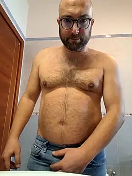 cetriolino online show from April 3, 2026, 8:45 am