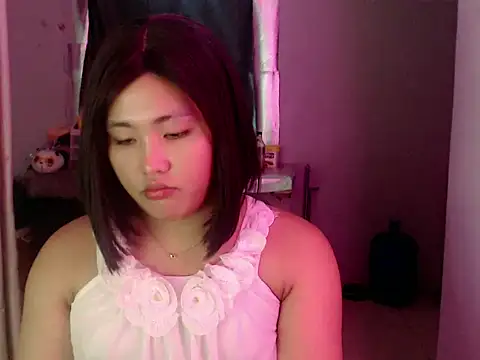 MiMi yeah00 online show from April 13, 2026, 1:22 am