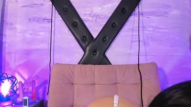 Snapshot of gaiia_uwu chatting on February 21, 2026, 3:24 pm gaiia uwu online show from February 21, 2026, 3:24 pm