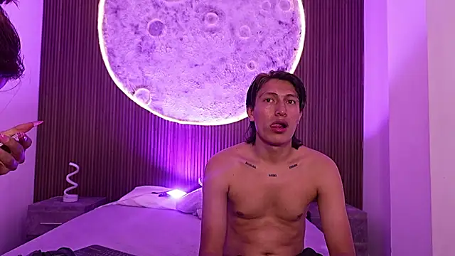 Snapshot of MarcoAndAllice chatting on February 25, 2026, 11:14 pm MarcoAndAllice online show from February 25, 2026, 11:14 pm