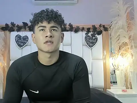 Bastixvontade online show from March 31, 2026, 10:32 pm