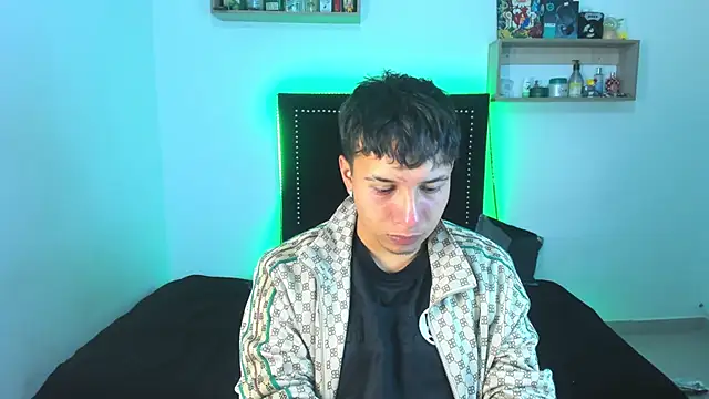 Jhony rayder online show from March 4, 2026, 1:44 am