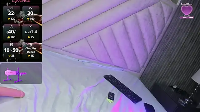 Snapshot of SarahRizof chatting on February 15, 2026, 5:37 am SarahRizof online show from February 15, 2026, 5:37 am