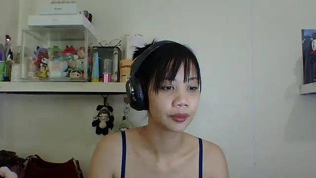 Snapshot of GloryKulikowski chatting on February 16, 2026, 4:08 am GloryKulikowski online show from February 16, 2026, 4:08 am