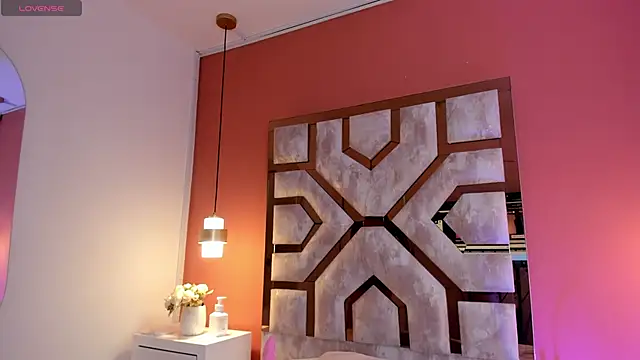 Justmia69 online show from April 18, 2026, 2:04 am