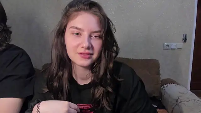 Snapshot of love_lina_muuur chatting on February 16, 2026, 3:30 pm love lina muuur online show from February 16, 2026, 3:30 pm