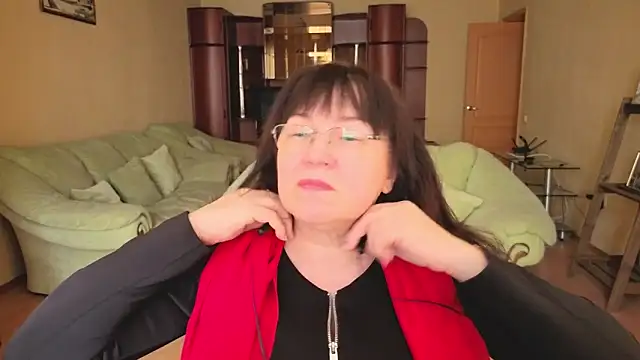 Snapshot of Tori_Twirl chatting on February 24, 2026, 10:46 am Tori Twirl online show from February 24, 2026, 10:46 am