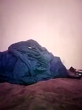 URALZERO420CLOUDS online show from April 22, 2026, 8:54 pm